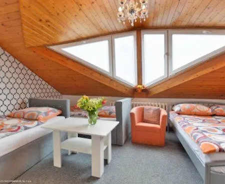 Goscinne Bryza ゲストハウス グディニャ