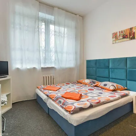 ゲストハウス Goscinne Bryza *